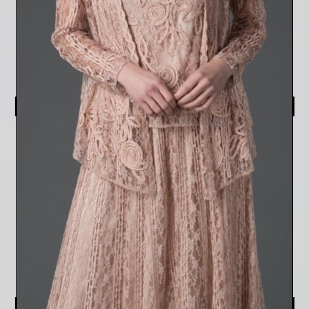 Soulmates Dresses - Picture 7 of 9